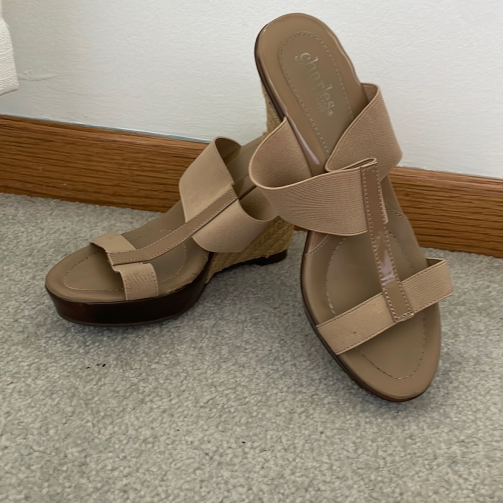 Size 7 wedge sandals